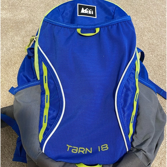 REI Accessories Rei Small Backpack Excellent Condition Poshmark
